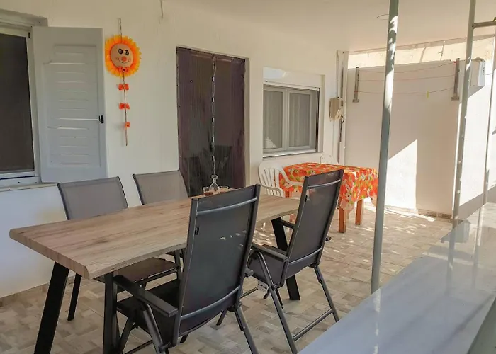 Maria\'S House, With Garden